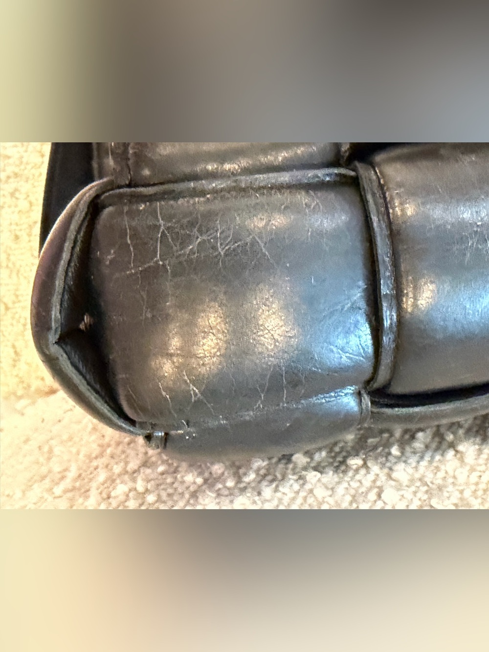 Bottega Veneta Cassette Crossbody Bag Black Leather - Picture 14 of 15